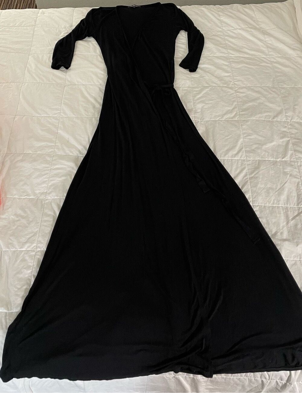 Lulu’s Garden District Black Three-Quarter Sleeve Wrap Maxi Dress Small